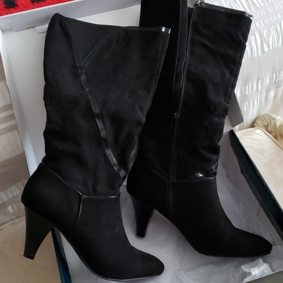 👢 boots - Picture 2 of 2